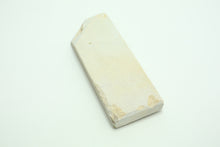 Load image into Gallery viewer, Japanese natural whetstones Umajiyama Renge Suita