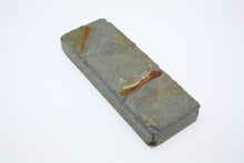 Load image into Gallery viewer, Japanese natural whetstones Ozuku OZU1