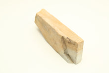 Load image into Gallery viewer, Japanese natural whetstones Ozuku Suita OZU5