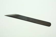 Load image into Gallery viewer, Kiridashi Kurouchi Kikohiromaru 20mm Right Hand
