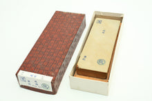 Load image into Gallery viewer, Japanese natural whetstones Ozaki Suita Koppa OZAK1
