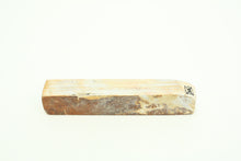 Load image into Gallery viewer, Japanese natural whetstones Hideriyama Renge Suita Koppa HRSK1
