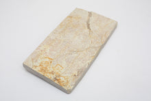 Load image into Gallery viewer, Japanese natural whetstones Hideriyama Renge Suita &quot;Dessert plate&quot;
